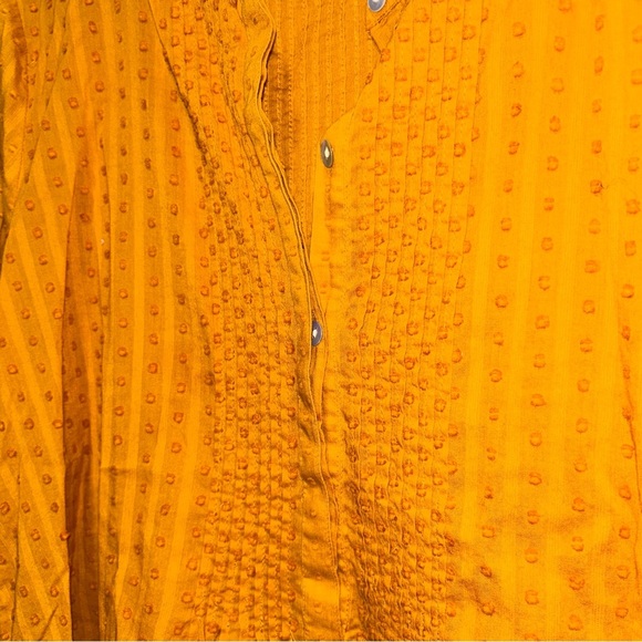 J. Jill Golden Swiss Dot Pleated Textured Peasant Popover Blouse - Picture 4 of 6